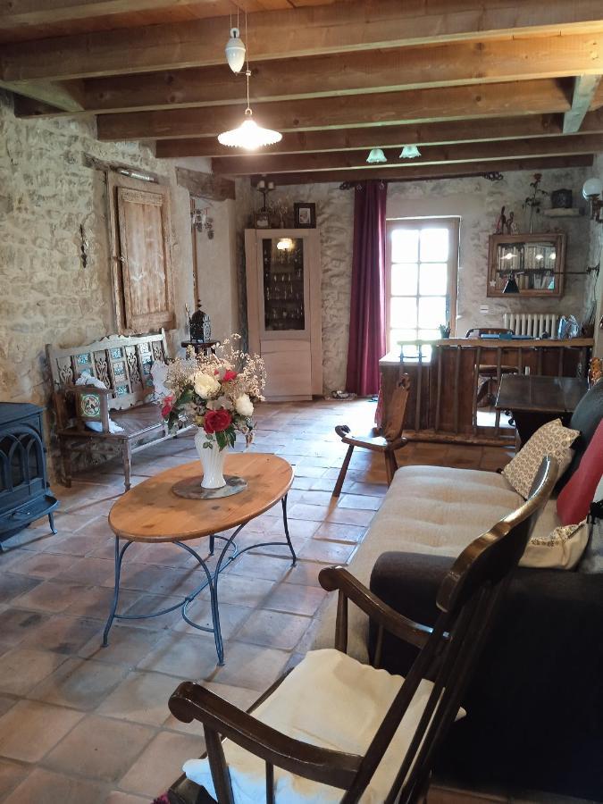 Bed and Breakfast Chez Karine Ceyzerieu Exteriér fotografie