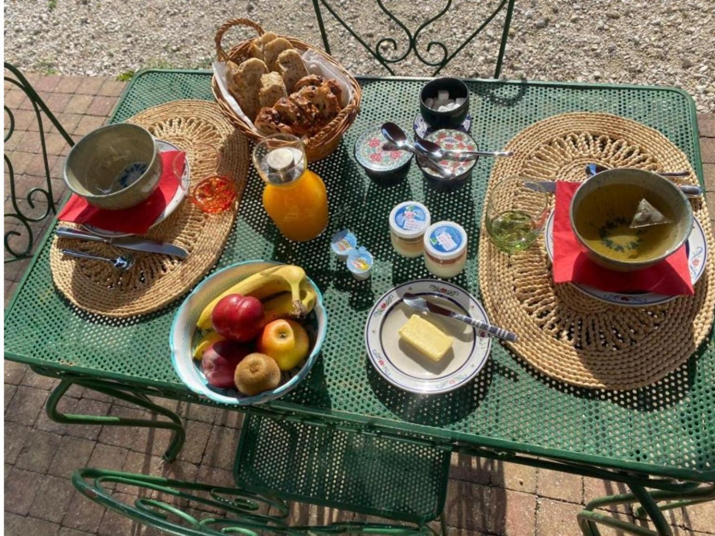 Bed and Breakfast Chez Karine Ceyzerieu Exteriér fotografie